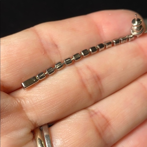 Cute Diamond-Like Dangly Earrings​ - Picture 6 of 7